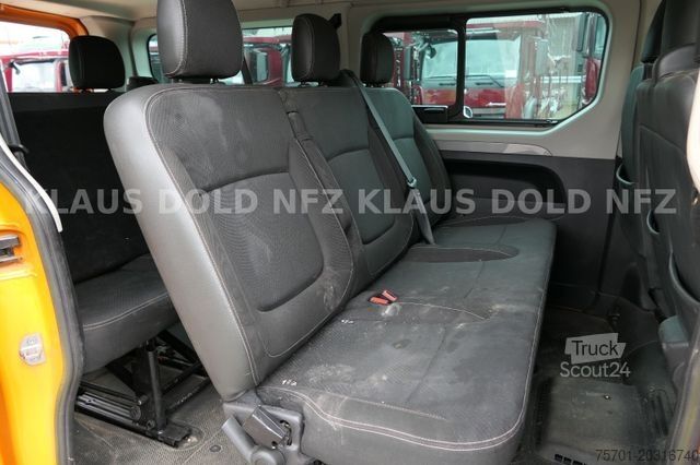 Minibüs RENAULT Trafic Combi 9-Sitze Unfallschaden