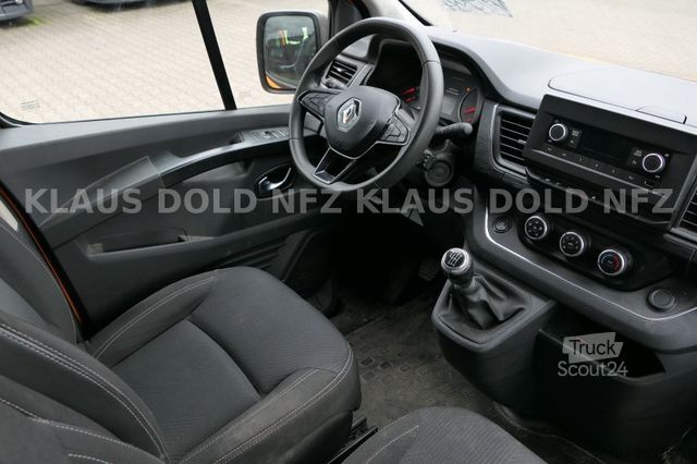 Minibüs RENAULT Trafic Combi 9-Sitze Unfallschaden