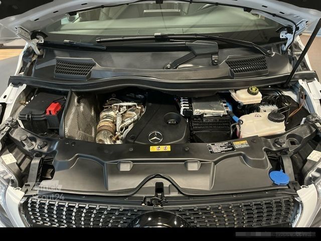 Μίνι λεωφορείο MERCEDES-BENZ V 300 d AVANTGARDE ED Lang LED+AIRM+PANO+NAV+AMG