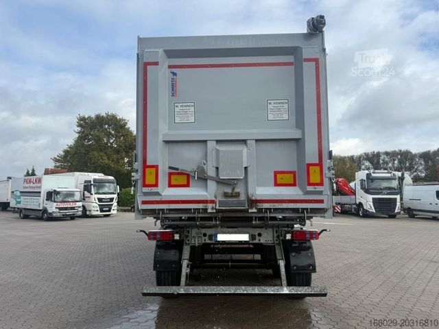Polpriklopnik kiper SCHMITZ CARGOBULL SCB S3D Alu Kipper 60m³ Fast Neuwertig OKUSLIDE