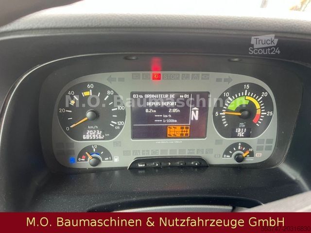 Camion scarrabile MERCEDES-BENZ Mercedes Actros 3241 / 8x4 / Euro 4/