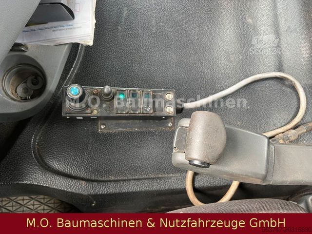 Camion scarrabile MERCEDES-BENZ Mercedes Actros 3241 / 8x4 / Euro 4/