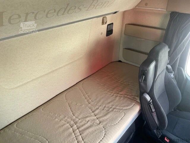 MTS standard Mercedes-Benz Actros 1845 Gigaspace Big L