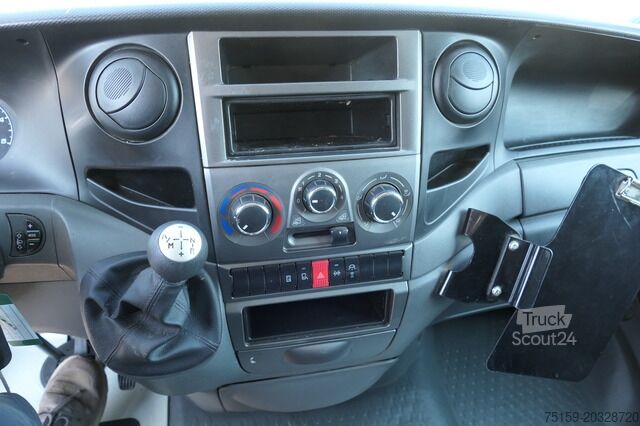 Transporter mit Koffer iveco Daily 35 S11 C30C AUTOMATIK KAMERA Regale LUFT DURCHGANG EURO-5 CoC