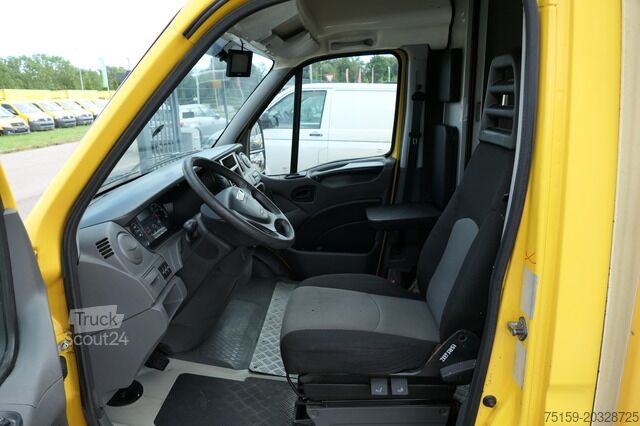 Transporter mit Koffer iveco Daily 35 S11 C30C AUTOMATIK KAMERA Regale LUFT DURCHGANG EURO-5 CoC