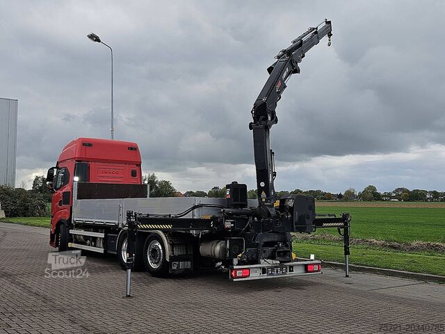 Open laadbak IVECO S-WAY AS260S46 6X2-4 HIAB 155-E2