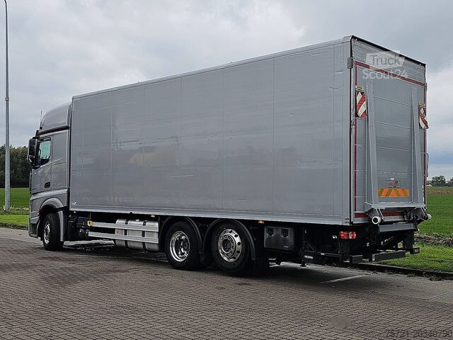 Gesloten bak MERCEDES-BENZ ACTROS 2645 6X2*4 RET. 3T LIFT