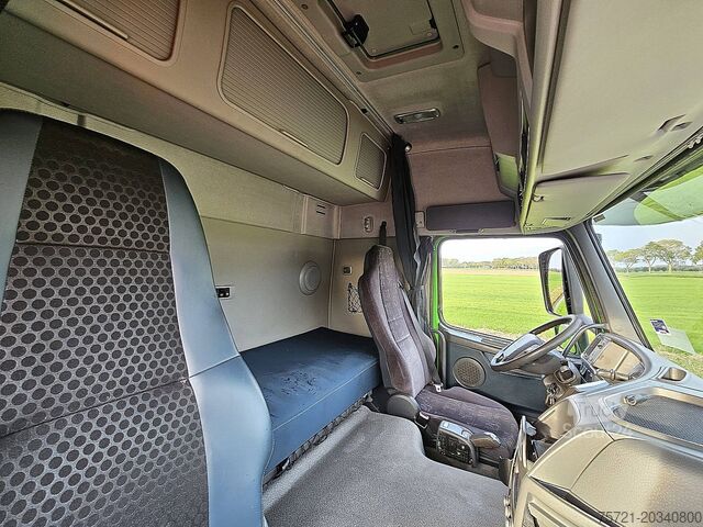Standaard trekker VOLVO FM 410