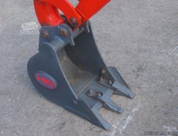 Mini bager BOBCAT E 08 * 3x Löffel * * Verstellfahrwerk * vgl. 10