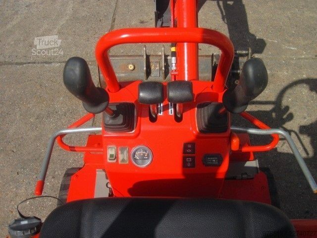 Mini bager BOBCAT E 08 * 3x Löffel * * Verstellfahrwerk * vgl. 10