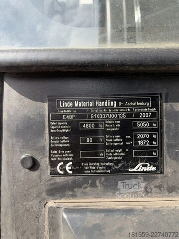 Stivuitor electric cu 4 roți LINDE E 48 P