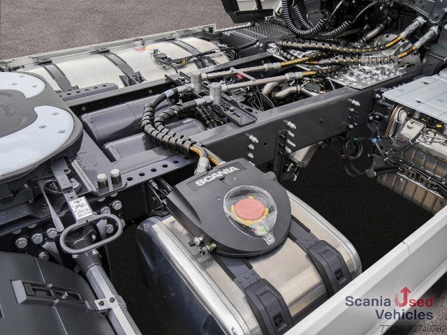 Tractora standard Scania R 560 A4x2LA - SCHUBBODEN Hydraulik -