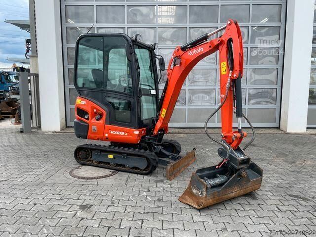 Minibagr Kubota KX019-4 / nur 299h / 2024 / Löffelpaket