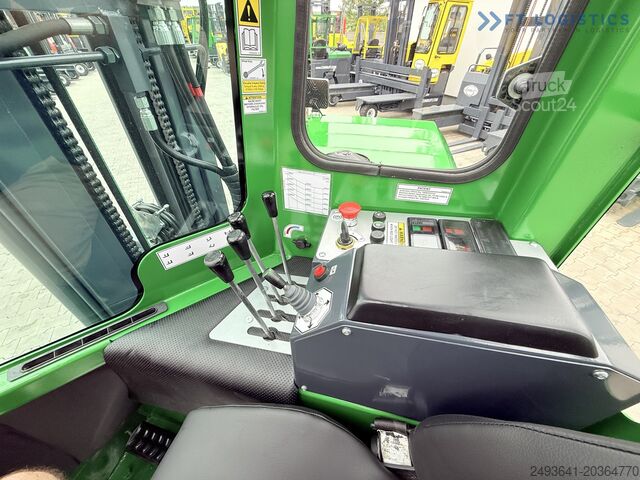Chariot élévateur multidirectionnel Combilift C3000 DIESEL TRIPLEX 4900 POSITIONER
