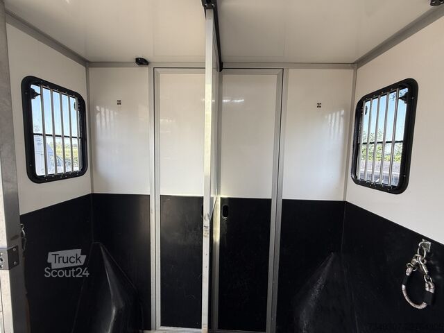 Transport af heste Renault Master | HORSETRUCK | SODIAK | STALLION 3XL | 2...