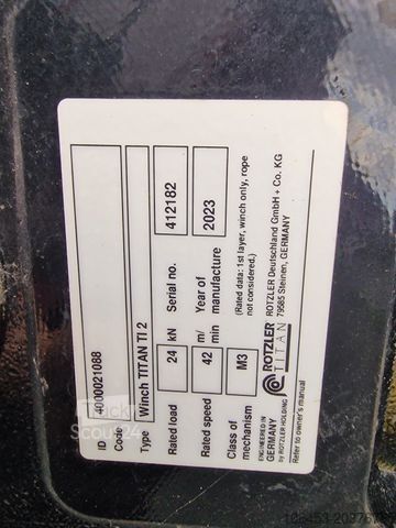 Żuraw samochodowy MERCEDES-BENZ Actros 3546 8x2+Hiab 358E-8+Winde+4 Punkt+9 TKM