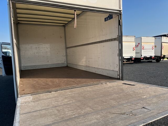 Skåpbil IVECO Daily Koffer LBW Klima