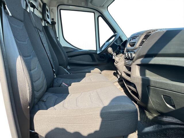 Skåpbil IVECO Iveco Daily Koffer LBW Maxi