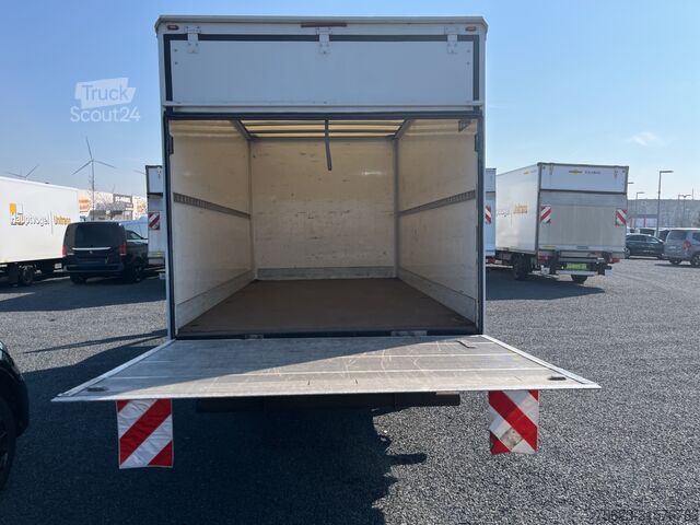 Skåpbil IVECO Daily Koffer LBW Klima