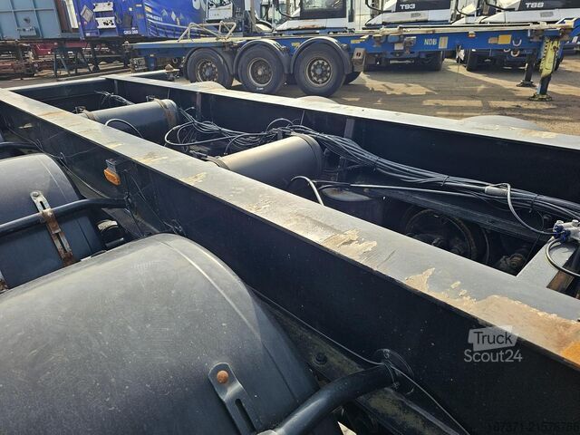 Transportul de containere FLIEGL SDS 350/ LOWLOADER 20 FOOT CONTAINER CHASSIS / ...