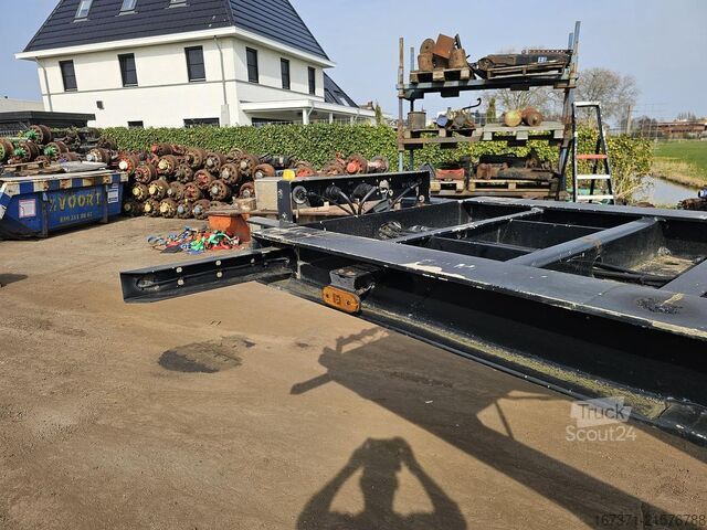 Transportul de containere FLIEGL SDS 350/ LOWLOADER 20 FOOT CONTAINER CHASSIS / ...