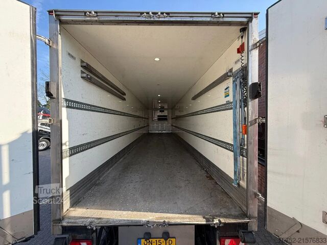 Transport réfrigéré/congélé Fliegl SZS 330 Thermo King SLX 200 D+E -30 +30 AS-1 Li...