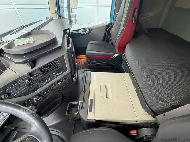 Standart çekici ünitesi VOLVO FH 500 Globetrotter