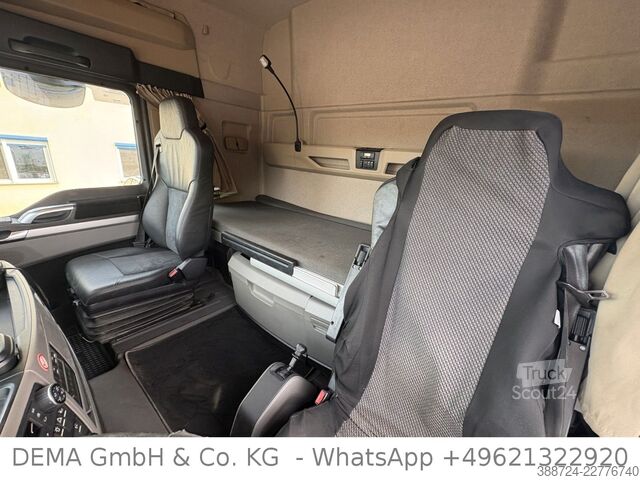 Vakio vetoauto MAN TGX18500*Intarder*4x4*Kipphydraulik*Klima*TÜV*