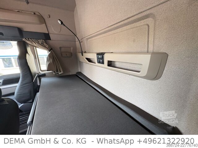 Vakio vetoauto MAN TGX18500*Intarder*4x4*Kipphydraulik*Klima*TÜV*