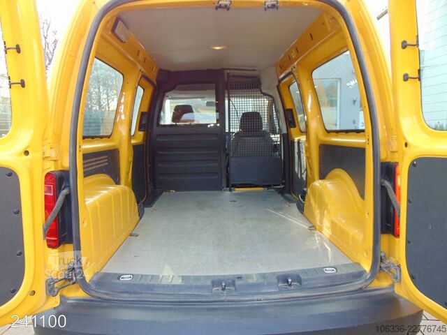 Панельний фургон VW Caddy Maxi 2.0 TDI 4Motion -2x Schiebetür-HFT-