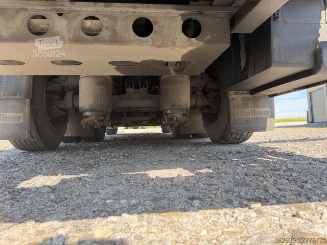 Jeřáb na nákladním automobilu RENAULT C HIAB 232 5 Hydraulisch 2 MECHANISCH FUNKFERNST