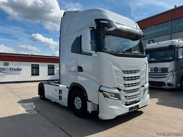 Standard trekkvogn IVECO S-WAY 480 * RETARDER * VOLLVERKLEIDUNG *