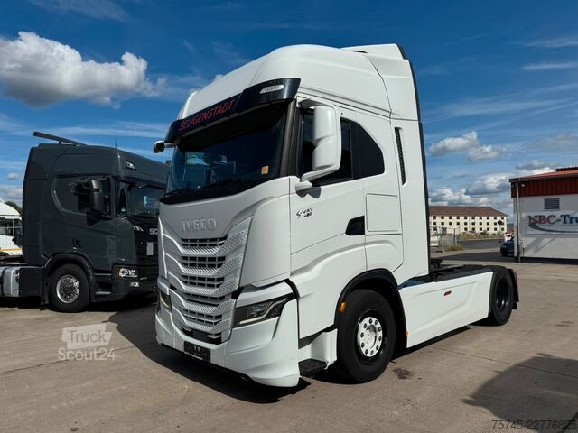 Standard trekkvogn IVECO S-WAY 480 * RETARDER * VOLLVERKLEIDUNG *