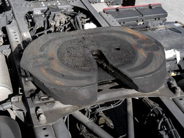 Стандартный седельный тягач DAF XF 480 FT SSC + MX-BREAK + 545l TANK Klima ZV