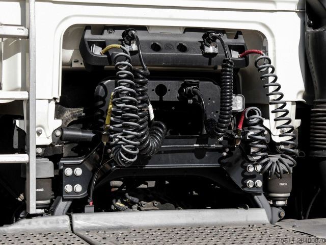 Стандартный седельный тягач DAF XF 480 FT SSC + MX-BREAK + 545l TANK Klima ZV