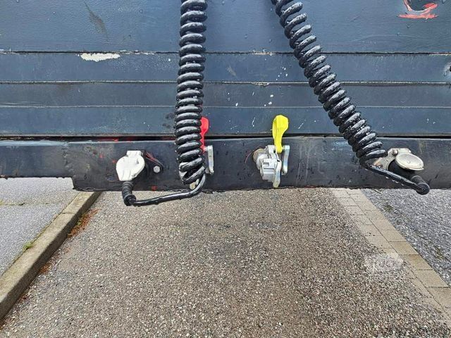 Polpriklopnik  Boots- boat Auflieger Vidal, 2 Achs