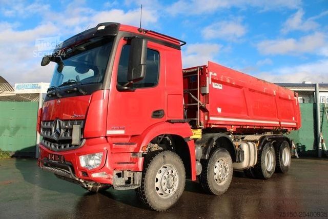 Трьохсторонній самоскид MERCEDES-BENZ 3243 8x4 BB BORDMATIK Nr.: 986