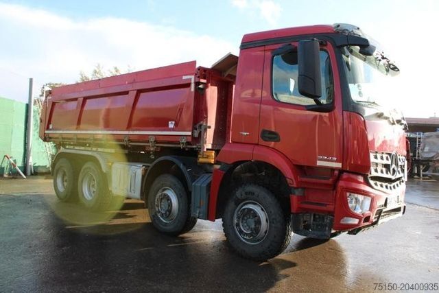 Трьохсторонній самоскид MERCEDES-BENZ 3243 8x4 BB BORDMATIK Nr.: 986