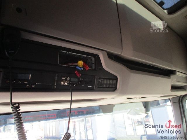 Camion de matières dangereuses Scania R 460 A4x2NA