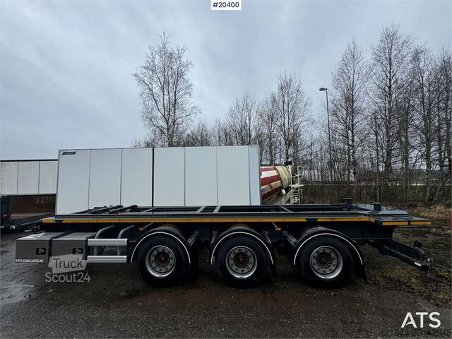 Контейнерные перевозки NC Engineering hook trailer