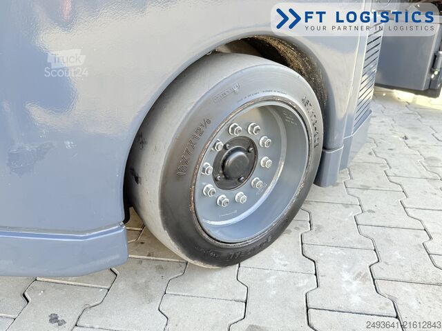 Stivuitor pentru culoare înguste Combilift AISLE MASTER 20SHE QUAD MAST 6950 | 76 H