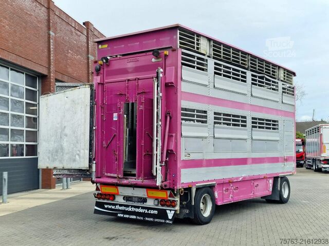 Veetransport Pezzaioli 2 deck livestock - Lifting floor - Lifting roof...