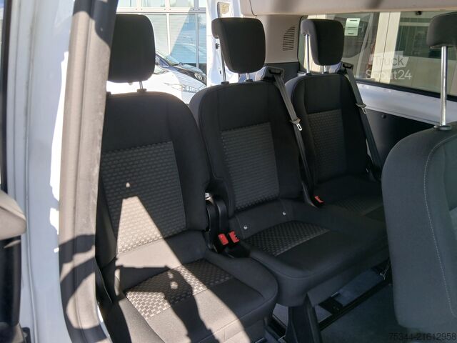 Ploščati dostavnik Ford Transit Custom 2.0 Tdci 130cv Combi 8p.