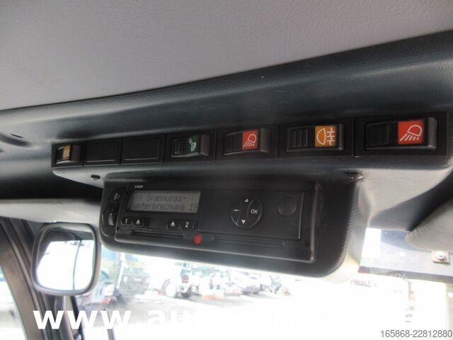 Balayeuse de voirie Hako CityMaster CM 2000 Bj. 2015 2-Besen-Syst