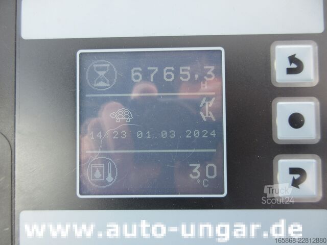 Balayeuse de voirie Hako CityMaster CM 2000 Bj. 2015 2-Besen-Syst
