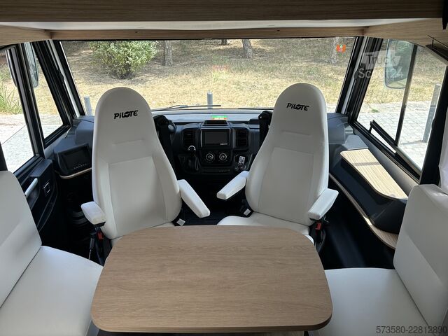 Integrirani avtodom 2025 Fiat Ducato G690GJ Pilote | Auto | 4 Schlafplätze