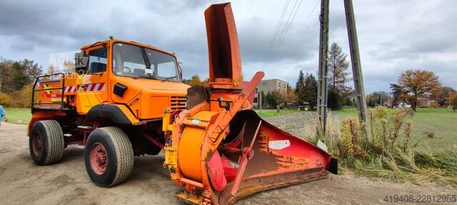 Snöplog Thomas Constructeurs Renault Midliner 4X4