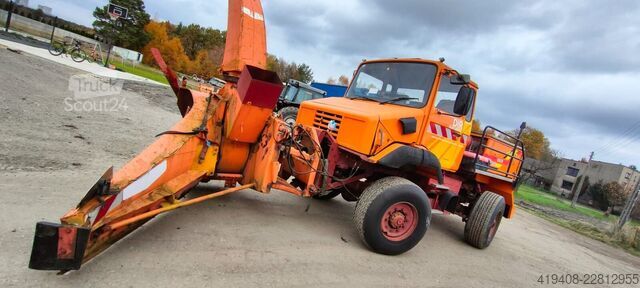 Snöplog Thomas Constructeurs Renault Midliner 4X4