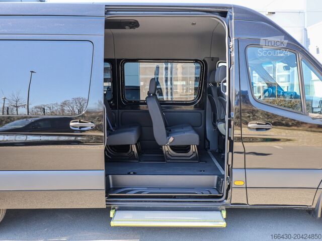 Kleinbus Mercedes-Benz Sprinter 317 CDI Tourer L3H2 (2-2-2-3) AHK Ka