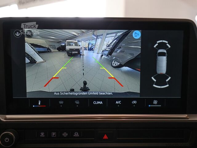 Панельний фургон VW Transporter Kastenwagen mit L-Trennwand AHK